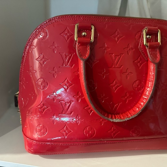 Red Louis Vuitton bag - Picture 3 of 13